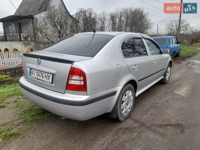 Серый Шкода Октавия, объемом двигателя 1.6 л и пробегом 325 тыс. км за 4500 $, фото 1 на Automoto.ua