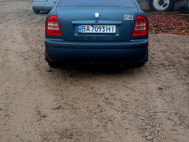 Сірий Шкода Октавія, об'ємом двигуна 1.6 л та пробігом 212 тис. км за 4450 $, фото 1 на Automoto.ua