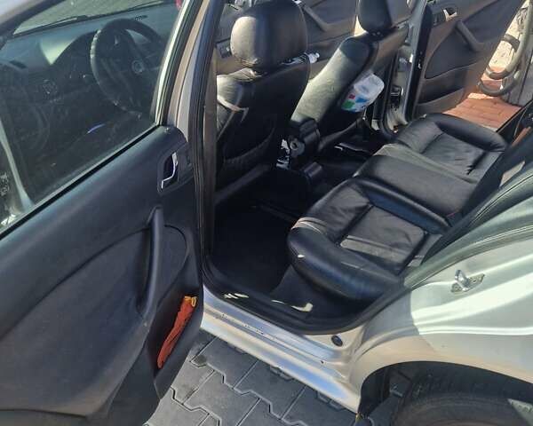 Шкода Октавия 2004 в Володарке на Automoto.ua Серый Шкода Октавия, объемом двигателя 1.9 л и пробегом 280 тыс. км за 4300 $, фото 6 на Automoto.ua