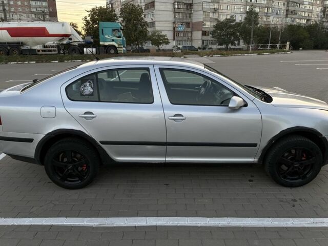 Шкода Октавия 2004 в Сумах на Automoto.ua Серый Шкода Октавия, объемом двигателя 1.6 л и пробегом 310 тыс. км за 2300 $, фото 1 на Automoto.ua