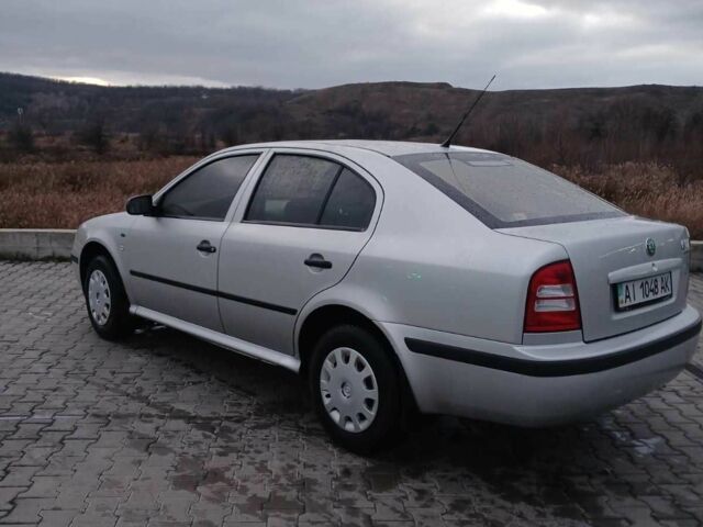 Серый Шкода Октавия, объемом двигателя 1.6 л и пробегом 200 тыс. км за 4500 $, фото 3 на Automoto.ua