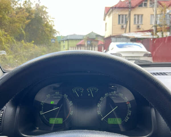 Сірий Шкода Октавія, об'ємом двигуна 1.6 л та пробігом 310 тис. км за 4300 $, фото 15 на Automoto.ua