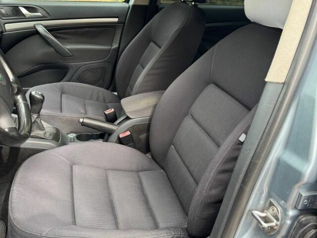 Сірий Шкода Октавія, об'ємом двигуна 1.6 л та пробігом 224 тис. км за 4900 $, фото 12 на Automoto.ua