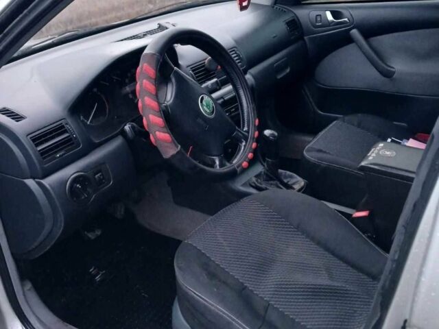 Серый Шкода Октавия, объемом двигателя 1.6 л и пробегом 200 тыс. км за 4500 $, фото 10 на Automoto.ua