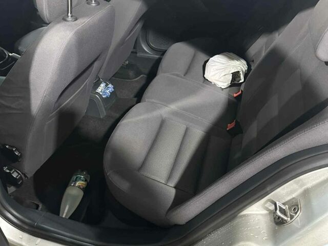 Сірий Шкода Октавія, об'ємом двигуна 0 л та пробігом 290 тис. км за 6000 $, фото 5 на Automoto.ua