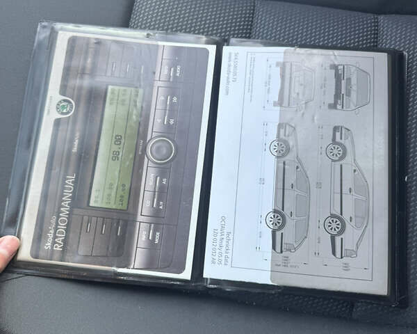 Серый Шкода Октавия, объемом двигателя 1.6 л и пробегом 221 тыс. км за 6100 $, фото 28 на Automoto.ua