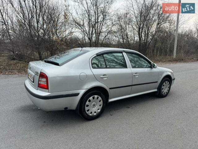 Серый Шкода Октавия, объемом двигателя 1.6 л и пробегом 267 тыс. км за 4700 $, фото 2 на Automoto.ua
