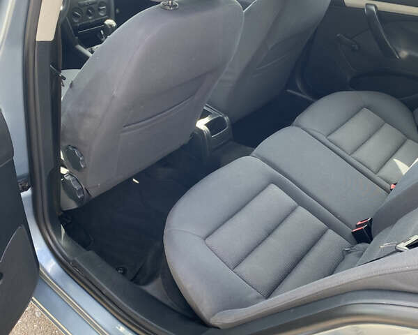 Сірий Шкода Октавія, об'ємом двигуна 1.6 л та пробігом 208 тис. км за 5900 $, фото 12 на Automoto.ua