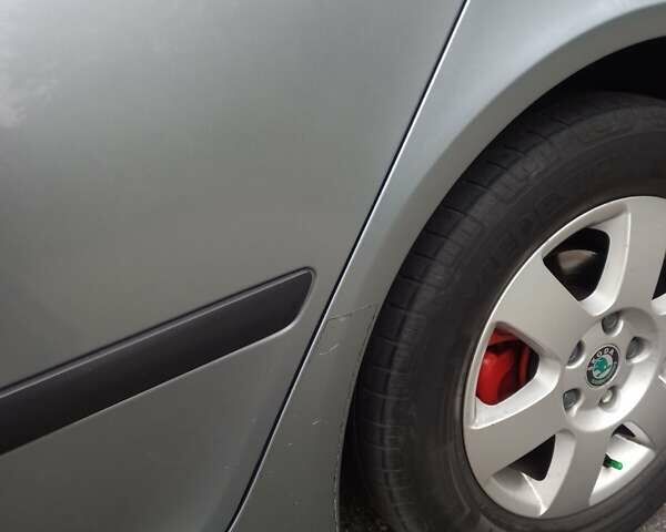 Серый Шкода Октавия, объемом двигателя 1.6 л и пробегом 303 тыс. км за 5800 $, фото 8 на Automoto.ua