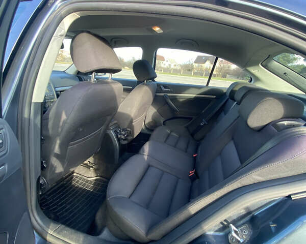 Сірий Шкода Октавія, об'ємом двигуна 1.6 л та пробігом 360 тис. км за 5100 $, фото 8 на Automoto.ua