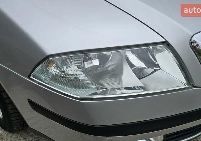 Шкода Октавия 2005 в Полтаве на Automoto.ua Серый Шкода Октавия, объемом двигателя 1.6 л и пробегом 122 тыс. км за 7999 $, фото 32 на Automoto.ua