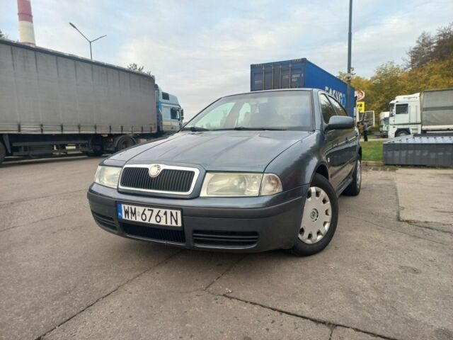 Серый Шкода Октавия, объемом двигателя 1.9 л и пробегом 290 тыс. км за 2500 $, фото 2 на Automoto.ua