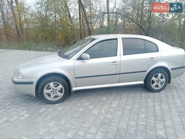 Серый Шкода Октавия, объемом двигателя 1.8 л и пробегом 388 тыс. км за 5000 $, фото 1 на Automoto.ua