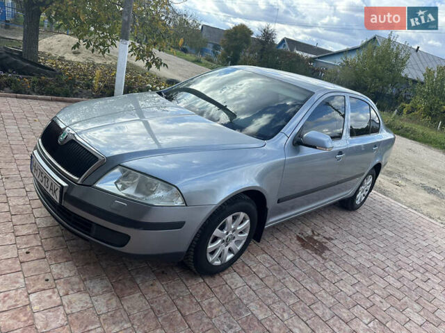 Серый Шкода Октавия, объемом двигателя 1.6 л и пробегом 239 тыс. км за 5800 $, фото 6 на Automoto.ua