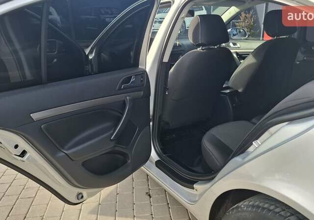 Серый Шкода Октавия, объемом двигателя 1.6 л и пробегом 192 тыс. км за 6150 $, фото 24 на Automoto.ua