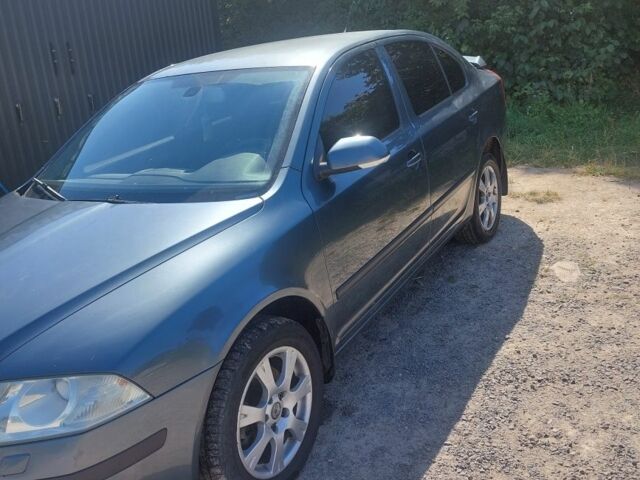 Сірий Шкода Октавія, об'ємом двигуна 2 л та пробігом 305 тис. км за 6300 $, фото 1 на Automoto.ua