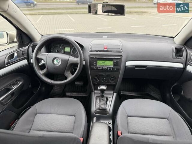 Сірий Шкода Октавія, об'ємом двигуна 1.9 л та пробігом 295 тис. км за 5700 $, фото 11 на Automoto.ua