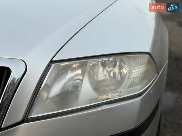 Сірий Шкода Октавія, об'ємом двигуна 1.6 л та пробігом 250 тис. км за 3850 $, фото 38 на Automoto.ua