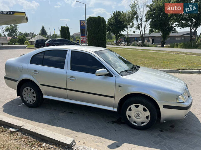 Серый Шкода Октавия, объемом двигателя 1.6 л и пробегом 275 тыс. км за 3600 $, фото 4 на Automoto.ua
