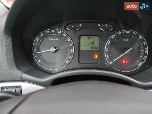 Серый Шкода Октавия, объемом двигателя 1.6 л и пробегом 180 тыс. км за 5190 $, фото 16 на Automoto.ua