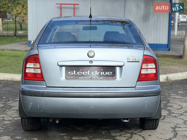 Серый Шкода Октавия, объемом двигателя 1.6 л и пробегом 255 тыс. км за 5999 $, фото 5 на Automoto.ua
