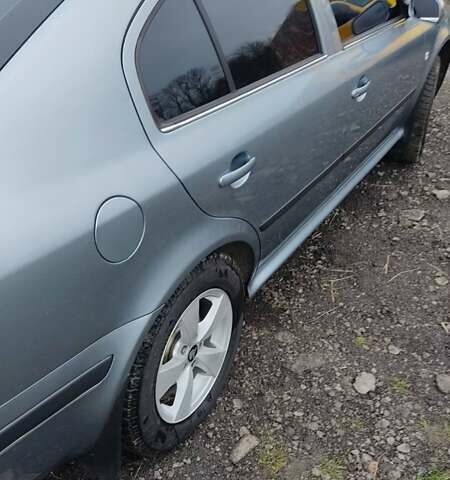 Сірий Шкода Октавія, об'ємом двигуна 1.6 л та пробігом 269 тис. км за 5200 $, фото 3 на Automoto.ua