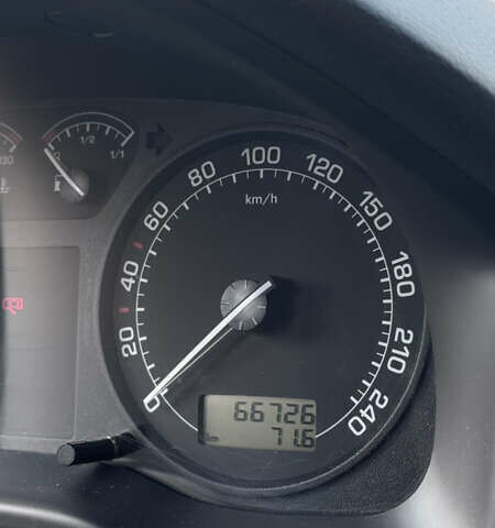 Серый Шкода Октавия, объемом двигателя 1.78 л и пробегом 66 тыс. км за 10900 $, фото 8 на Automoto.ua