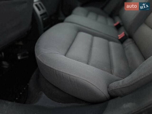 Сірий Шкода Октавія, об'ємом двигуна 1.6 л та пробігом 250 тис. км за 3850 $, фото 67 на Automoto.ua
