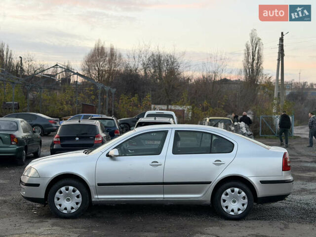 Сірий Шкода Октавія, об'ємом двигуна 1.6 л та пробігом 250 тис. км за 3850 $, фото 15 на Automoto.ua