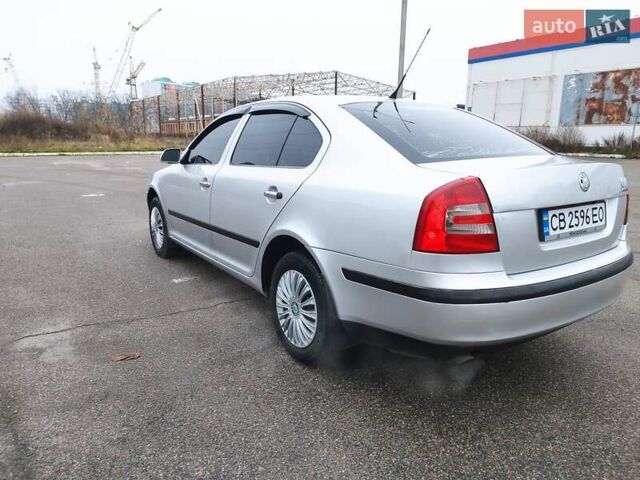 Серый Шкода Октавия, объемом двигателя 1.6 л и пробегом 250 тыс. км за 4600 $, фото 2 на Automoto.ua
