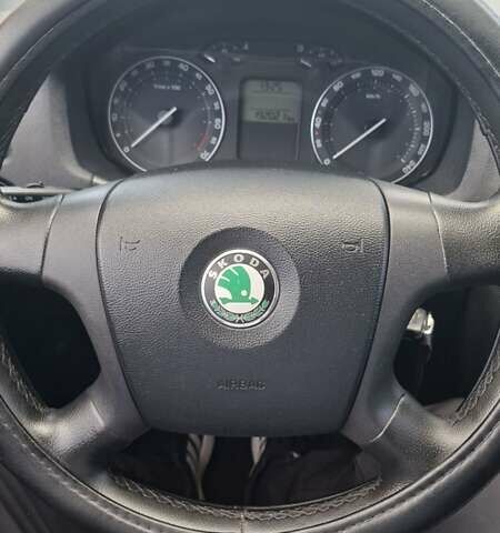 Серый Шкода Октавия, объемом двигателя 1.6 л и пробегом 192 тыс. км за 6150 $, фото 11 на Automoto.ua