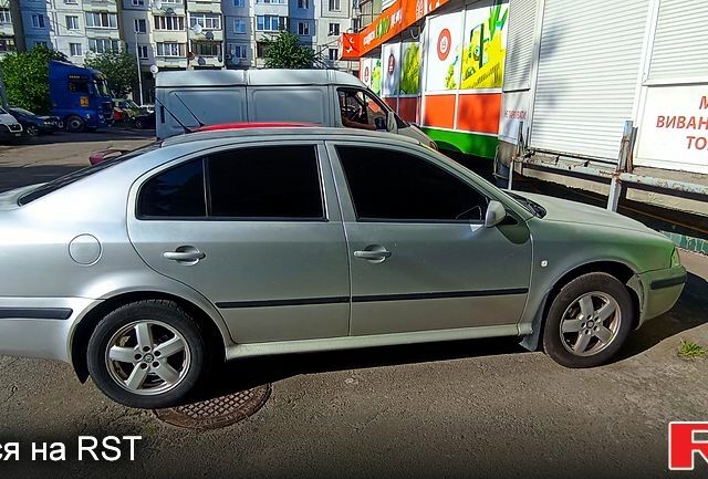 Сірий Шкода Октавія, об'ємом двигуна 1.8 л та пробігом 300 тис. км за 3400 $, фото 4 на Automoto.ua