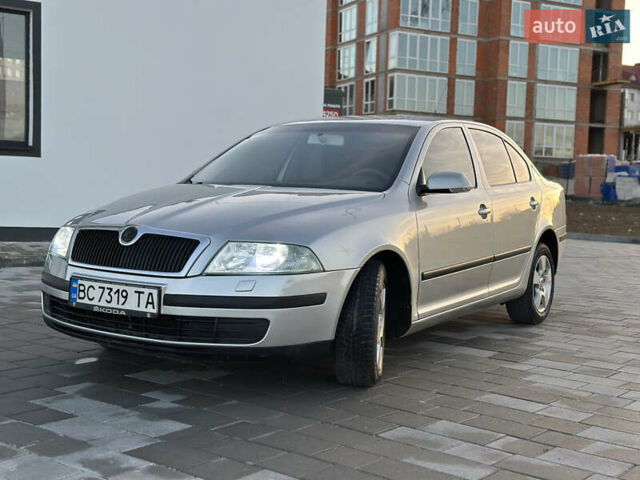 Сірий Шкода Октавія, об'ємом двигуна 1.6 л та пробігом 281 тис. км за 5500 $, фото 2 на Automoto.ua