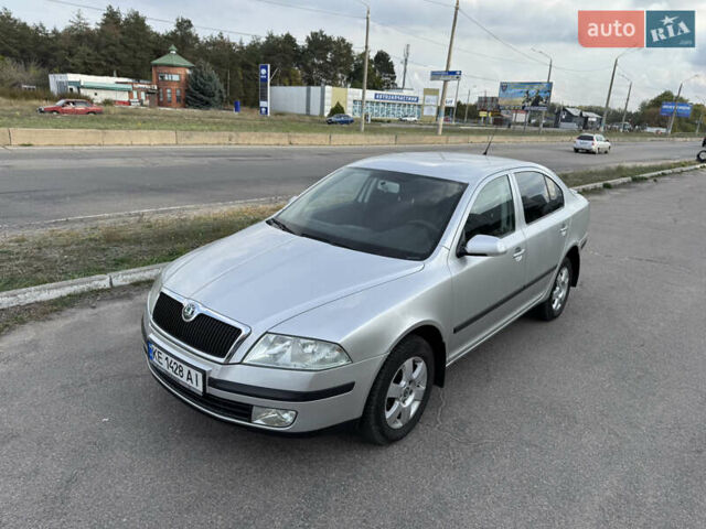 Серый Шкода Октавия, объемом двигателя 1.6 л и пробегом 256 тыс. км за 5600 $, фото 4 на Automoto.ua