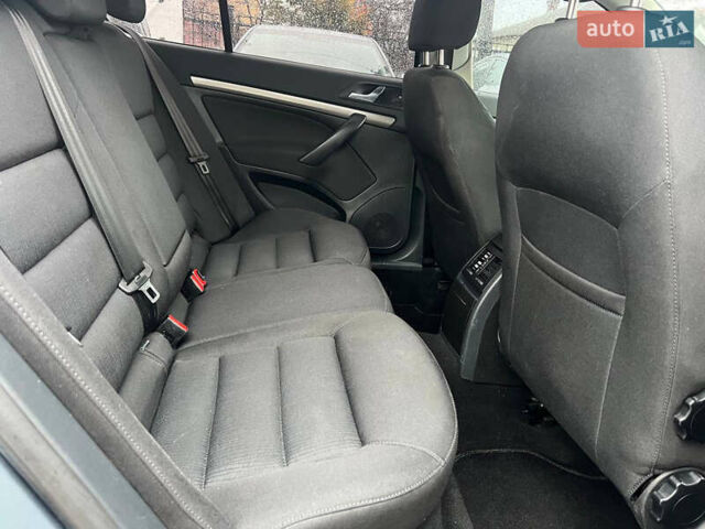 Серый Шкода Октавия, объемом двигателя 1.6 л и пробегом 220 тыс. км за 5950 $, фото 9 на Automoto.ua