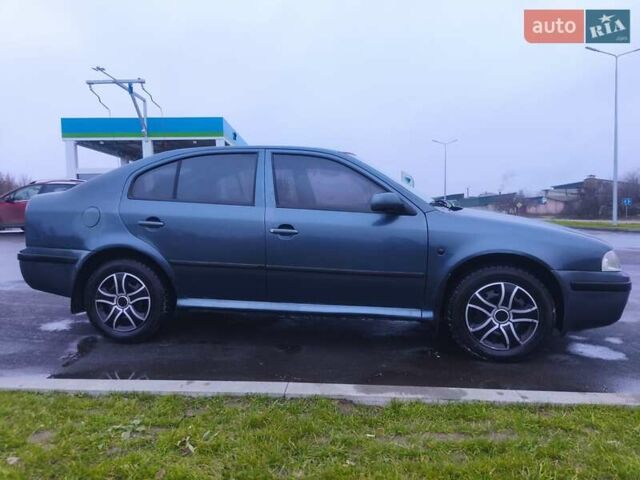 Серый Шкода Октавия, объемом двигателя 1.6 л и пробегом 251 тыс. км за 5200 $, фото 5 на Automoto.ua