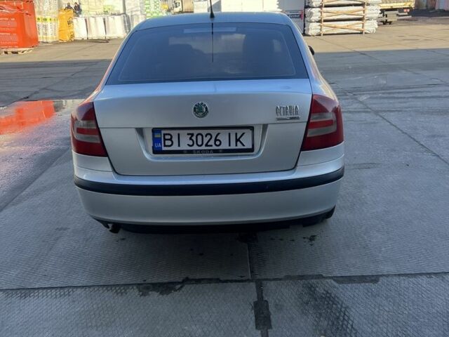 Серый Шкода Октавия, объемом двигателя 1.6 л и пробегом 200 тыс. км за 3999 $, фото 2 на Automoto.ua