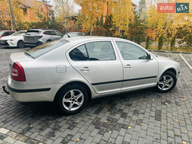 Шкода Октавия 2005 в Полтаве на Automoto.ua Серый Шкода Октавия, объемом двигателя 1.6 л и пробегом 176 тыс. км за 6500 $, фото 5 на Automoto.ua
