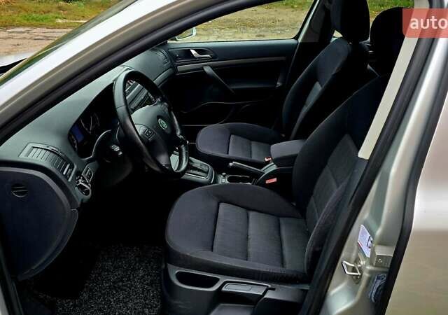 Шкода Октавия 2005 в Полтаве на Automoto.ua Серый Шкода Октавия, объемом двигателя 1.6 л и пробегом 122 тыс. км за 7999 $, фото 39 на Automoto.ua