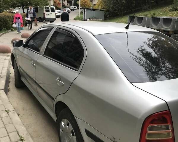 Сірий Шкода Октавія, об'ємом двигуна 1.6 л та пробігом 224 тис. км за 5500 $, фото 3 на Automoto.ua