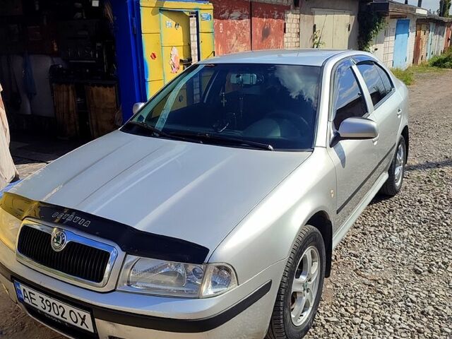 Серый Шкода Октавия, объемом двигателя 1.6 л и пробегом 428 тыс. км за 5000 $, фото 8 на Automoto.ua