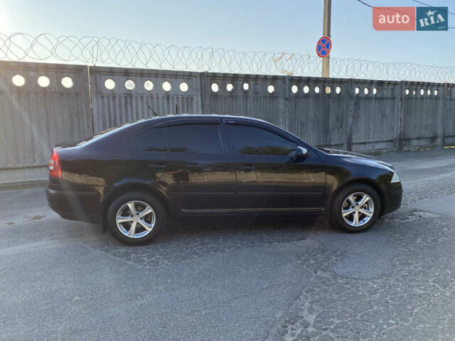 Серый Шкода Октавия, объемом двигателя 1.6 л и пробегом 260 тыс. км за 6000 $, фото 2 на Automoto.ua