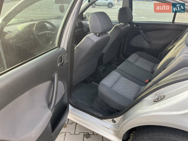 Шкода Октавия 2005 в Киеве на Automoto.ua Серый Шкода Октавия, объемом двигателя 1.78 л и пробегом 242 тыс. км за 4400 $, фото 10 на Automoto.ua