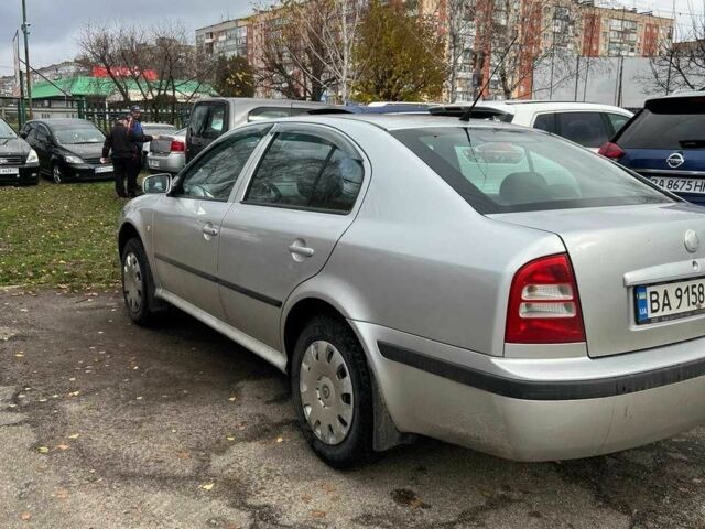 Серый Шкода Октавия, объемом двигателя 1.6 л и пробегом 280 тыс. км за 4500 $, фото 2 на Automoto.ua