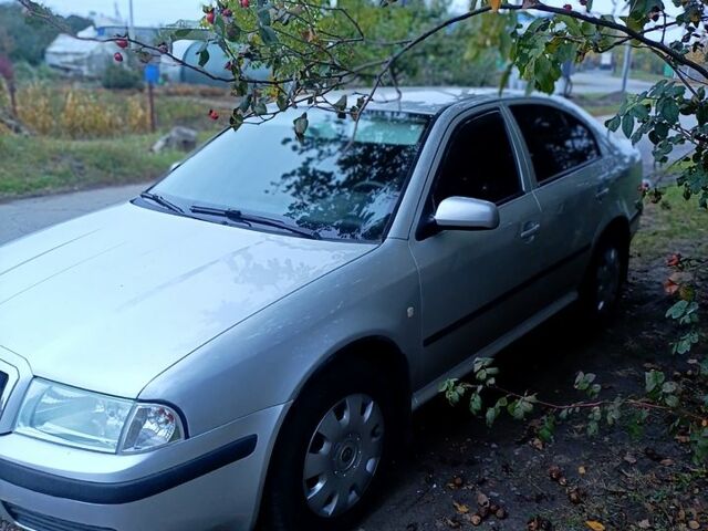 Шкода Октавия 2005 в Золотоноше на Automoto.ua Серый Шкода Октавия, объемом двигателя 1.6 л и пробегом 288 тыс. км за 4950 $, фото 9 на Automoto.ua