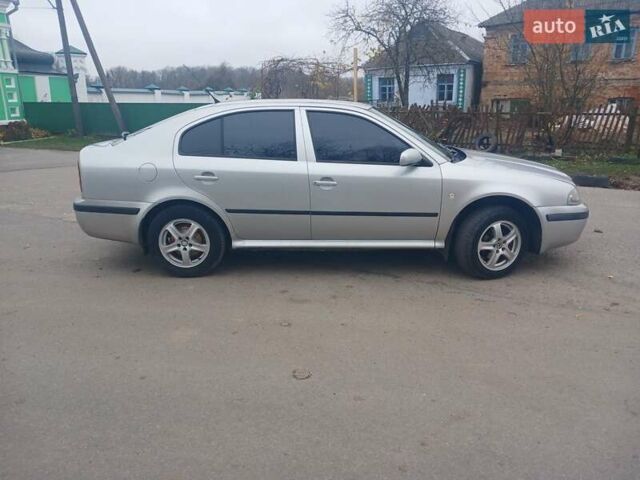 Серый Шкода Октавия, объемом двигателя 1.6 л и пробегом 365 тыс. км за 3300 $, фото 4 на Automoto.ua
