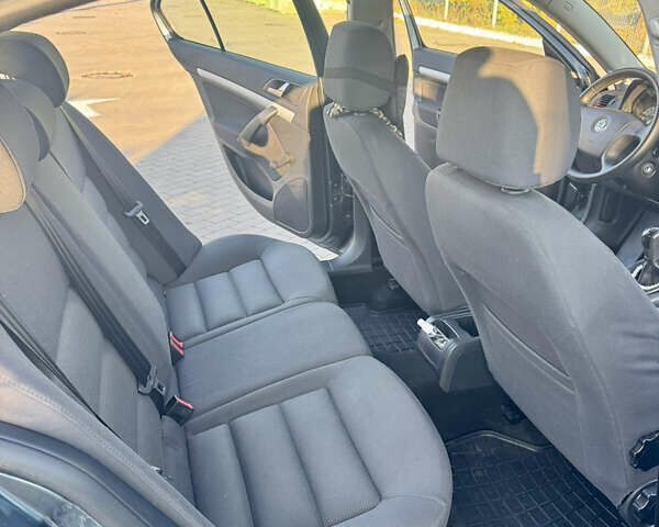 Серый Шкода Октавия, объемом двигателя 1.6 л и пробегом 221 тыс. км за 6100 $, фото 13 на Automoto.ua