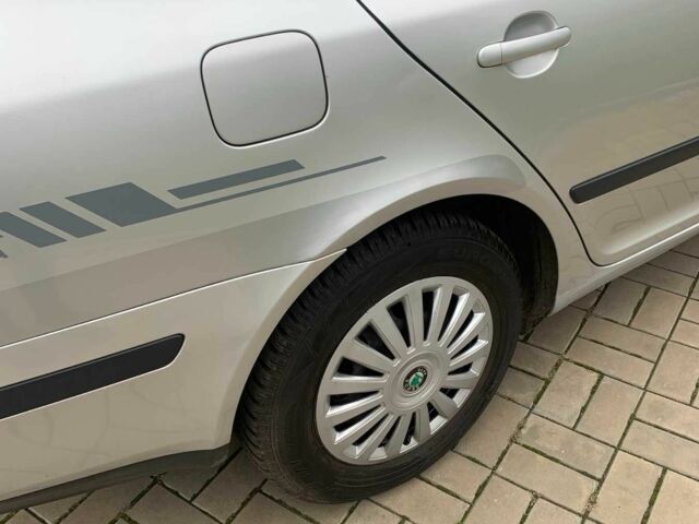 Серый Шкода Октавия, объемом двигателя 1.6 л и пробегом 238 тыс. км за 6300 $, фото 8 на Automoto.ua