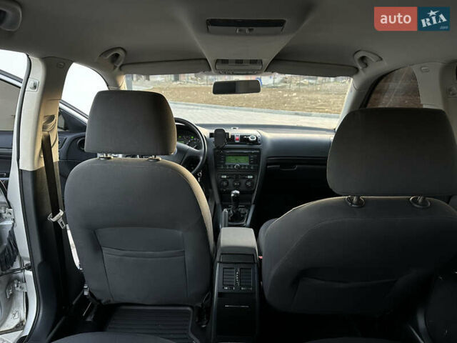 Сірий Шкода Октавія, об'ємом двигуна 1.6 л та пробігом 281 тис. км за 5500 $, фото 22 на Automoto.ua