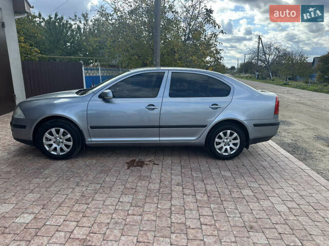 Серый Шкода Октавия, объемом двигателя 1.6 л и пробегом 239 тыс. км за 5800 $, фото 7 на Automoto.ua